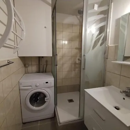 T2 Climatise Au Coeur De Cyprien - 4mir23 Apartment